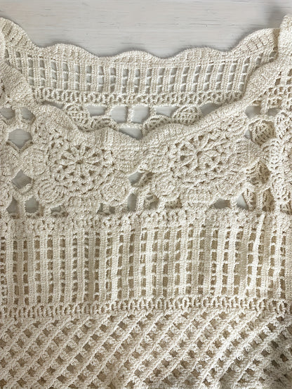 Women's Bohemian Crochet Cover-Up - Lightweight Semi-Sheer Loose Fit Bell Sleeve Top with Lace-Like Cut-Out Design, Round Neck Beachwear for Spring Summer Fall, Elegant Casual Chic Handcrafted Look, Summer Layering Piece, Handcrafted Fashion