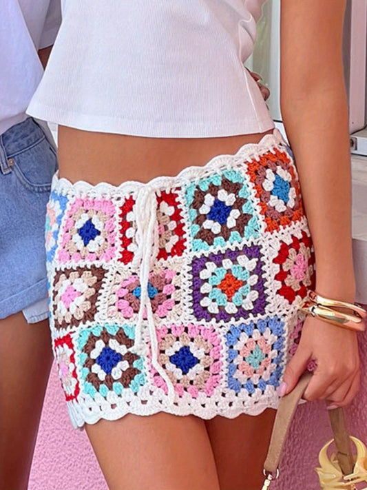 Stylish Handmade Crochet Mini Skirt - Perfect for Beach Getaways